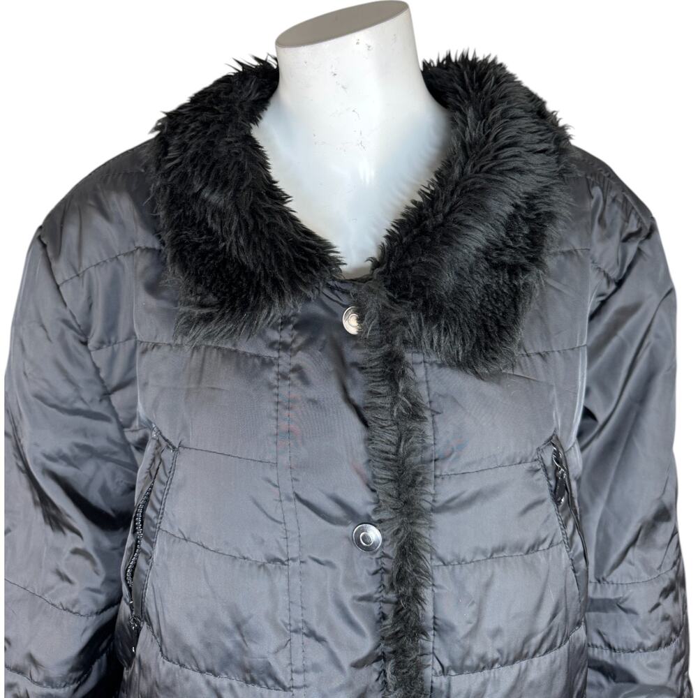 Dollhouse OuterWear Womens Black Puffer Jacket with Faux Fur Outdoors Winter - Picture 7 of 15